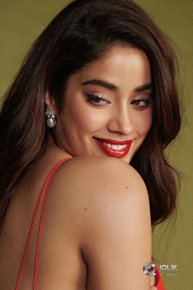 Janhvi-Kapoor